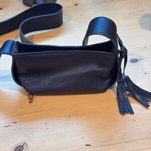 Cartera Metallic Blue Leather Crossbody bag